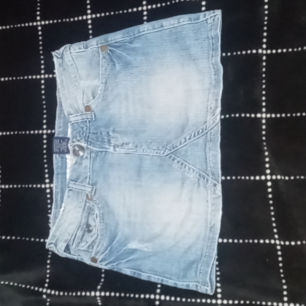 Women's skirt